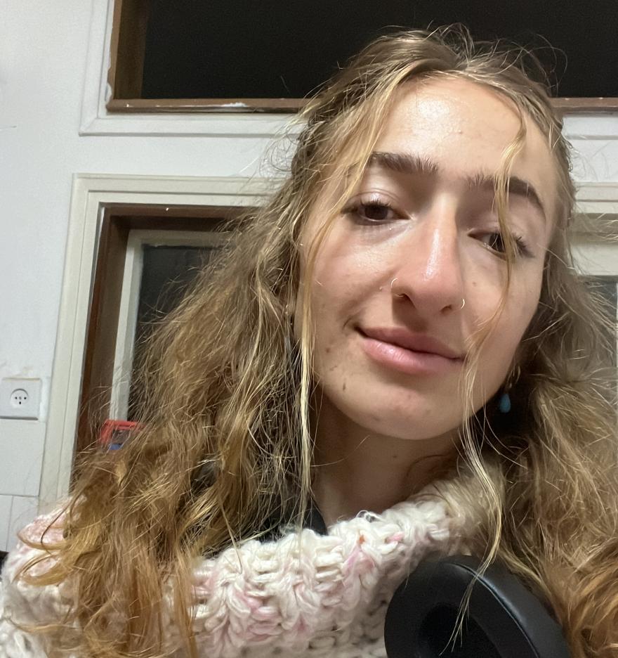 התמונה של אסתר ז.