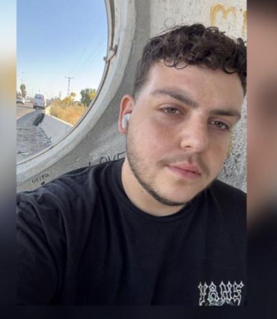 מייקל's photo
